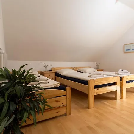Haus Kloosterman Lägenhet *