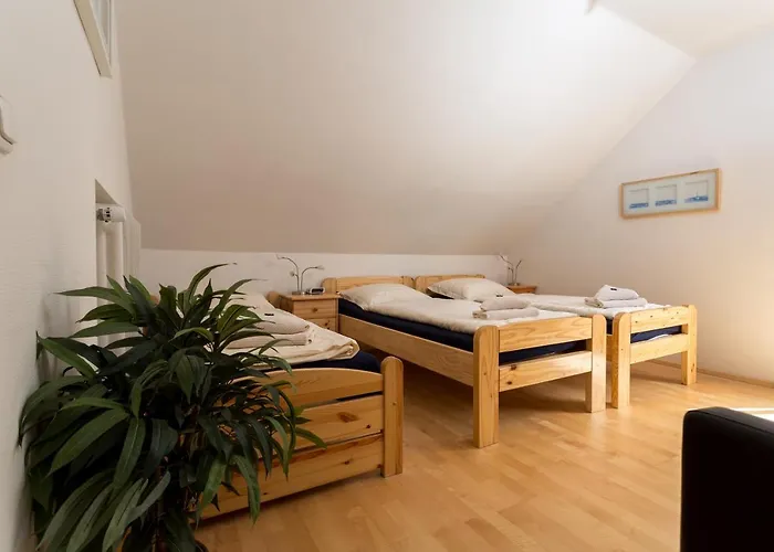 Haus Kloosterman Апартаменты *